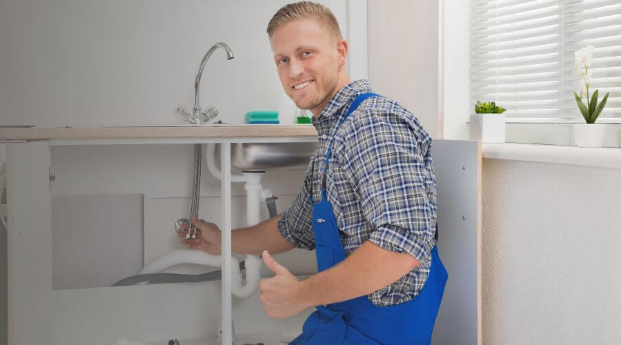 Local tankless water heater installation in Longview, IL